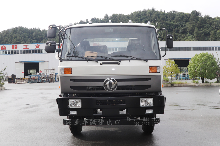 东风4*2底盘,可改5米上装