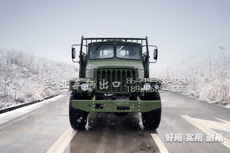 <strong>东风六驱EQ2100新款经典车型康明斯柴油机的基本检查与调整</strong>