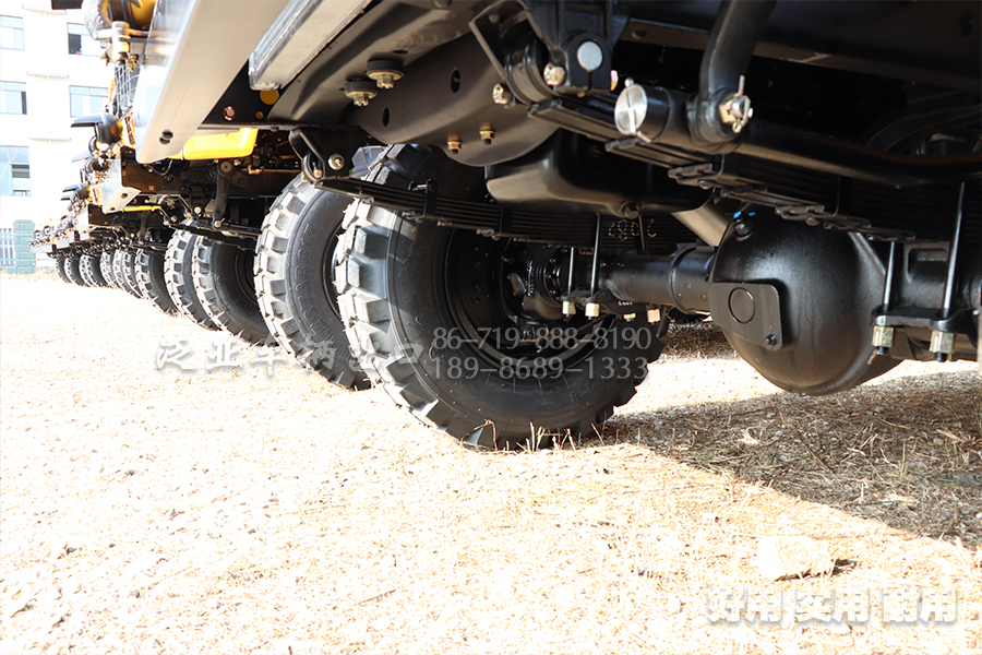 东风越野车,东风四驱,六驱东风运兵车,东风4X4,东风6x6,越野专用车,东风专用车,东风运兵车,东风越野车,东风6驱卡车,东风4驱卡车,东风四驱,东风六驱,