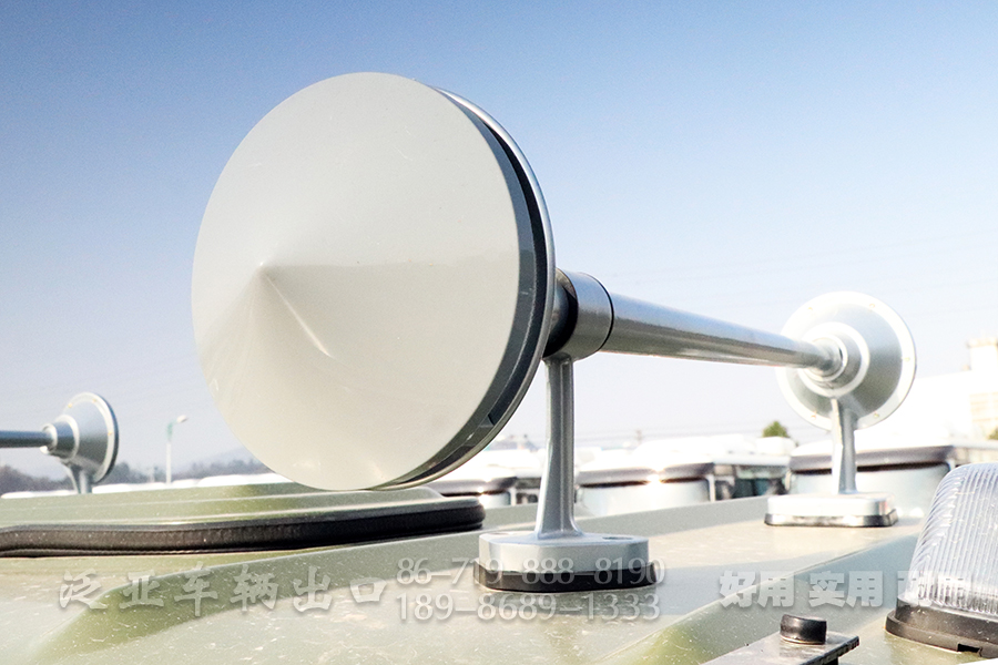 东风六驱,EQ2082,东风尖头,东风特种车,东风越野专用车,东风EQ240 ,东风6X6底盘,东风运兵车,东风军车,东风专用车.东风6x6军车,东风六驱军车