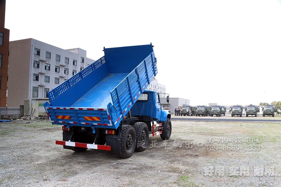 东风六驱自卸车,东风自卸车,东风eq2100,东风245,东风6X6卡车,风六驱卡车,东风六驱运兵车,东风六驱越野车,东风越野专用车,东风6驱