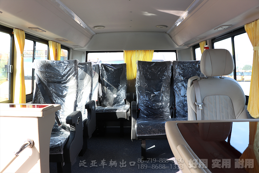 东风越野客车 东风四驱客车,东风13座客车 东风23座载人客车,东风4X4客车.东风运兵客车,东风工程救援客车,东风柴油客车,武警森林客车,东风客车出口,东风客车报价,东风4X4客车销售