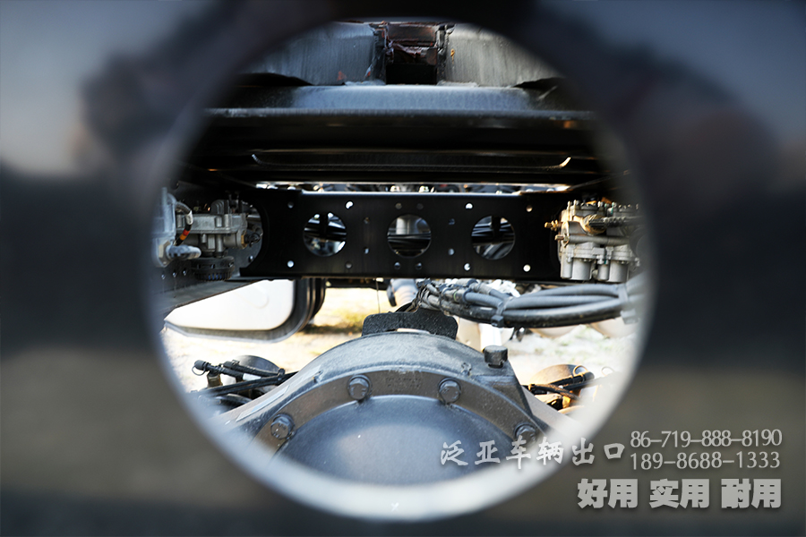 东风平头卡车底盘,东风教练车底盘,东风牵引车底盘,东风4X2教练车底盘,东风驾证考试车底盘,A2驾证考试车底盘,教练车,平头一排半底盘,DV3尊享版底盘