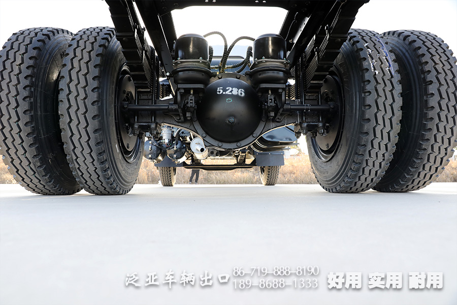 东风轻卡底盘,轻卡底盘改装,小微卡车底盘,4*2轻卡底盘,底盘改装厂家