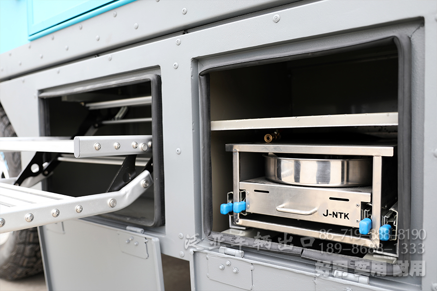 房车改装,依维柯房车,四驱越野房车,家用自行式房车,一体式房车,户外旅游房车