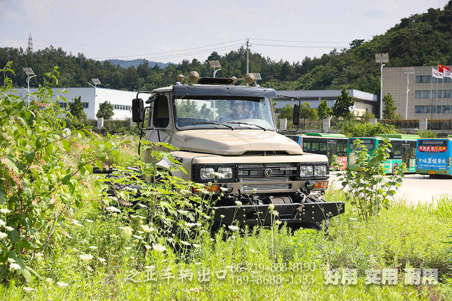 4x4长头底盘,东风240驾驶室,底盘定制,出口底盘,越野专用车底盘,前置绞盘
