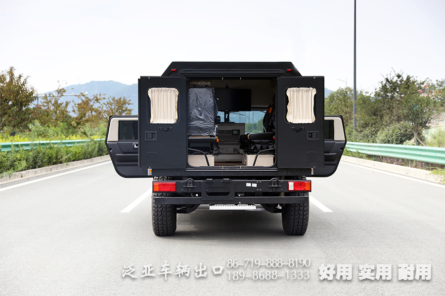 <strong>4*4猛士M50巡逻车：性能、配置及市场分析</strong>