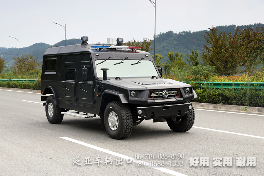 <strong>4*4猛士M50巡逻车：性能、配置及市场分析</strong>