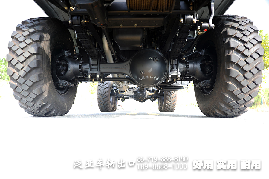 东风EQ2100底盘,东风6×6底盘,长头EQ2100底盘,六驱越野底盘,6×6尖头底盘,140底盘,运兵卡车,底盘出口,长头卡车,210马力卡车,卡车专用改装