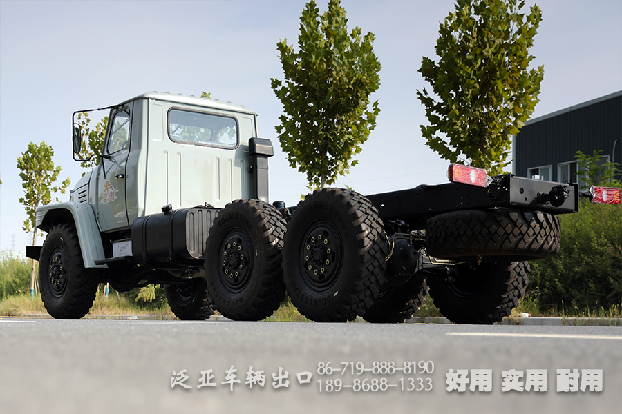 东风EQ2100底盘,东风6×6底盘,长头EQ2100底盘,六驱越野底盘,6×6尖头底盘,140底盘,运兵卡车,底盘出口,长头卡车,210马力卡车,卡车专用改装