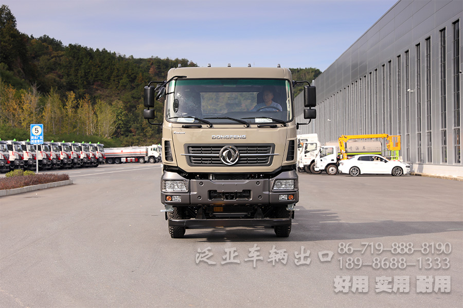 东风8X4,8X4平板,平板底盘,东风10米平板,东风10米底盘,30吨专用车底盘,30吨底盘,专用车底盘改装