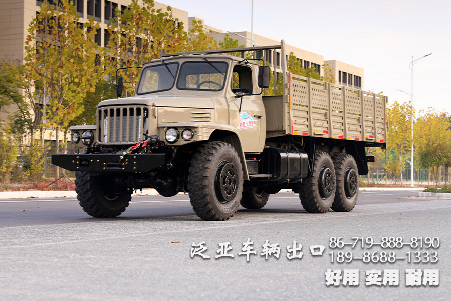 东风六驱舵灰色210马力越野卡车_东风长头245越野运输车_东风EQ2100全驱越野专用车