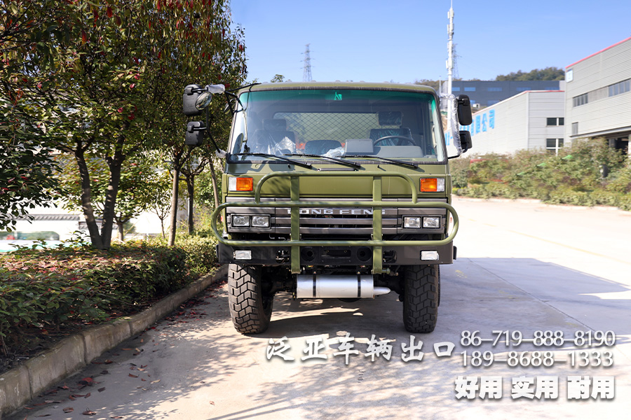 越野加油车、东风六驱、越野油罐车、EQ2102N、东风加油车