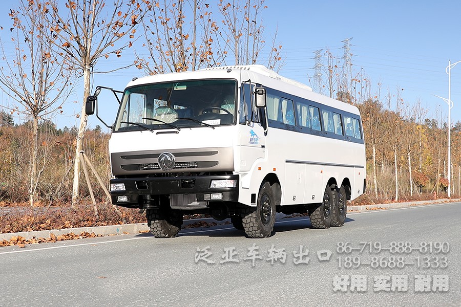 东风六驱190马力越野客车_东风6*6手动六档越野中巴车、客车改装生产厂家