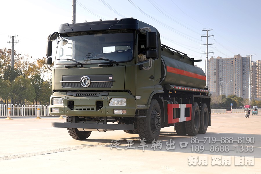 东风大马力越野水车、东风6x4越野水车、东风平头排半驾驶室越野水车