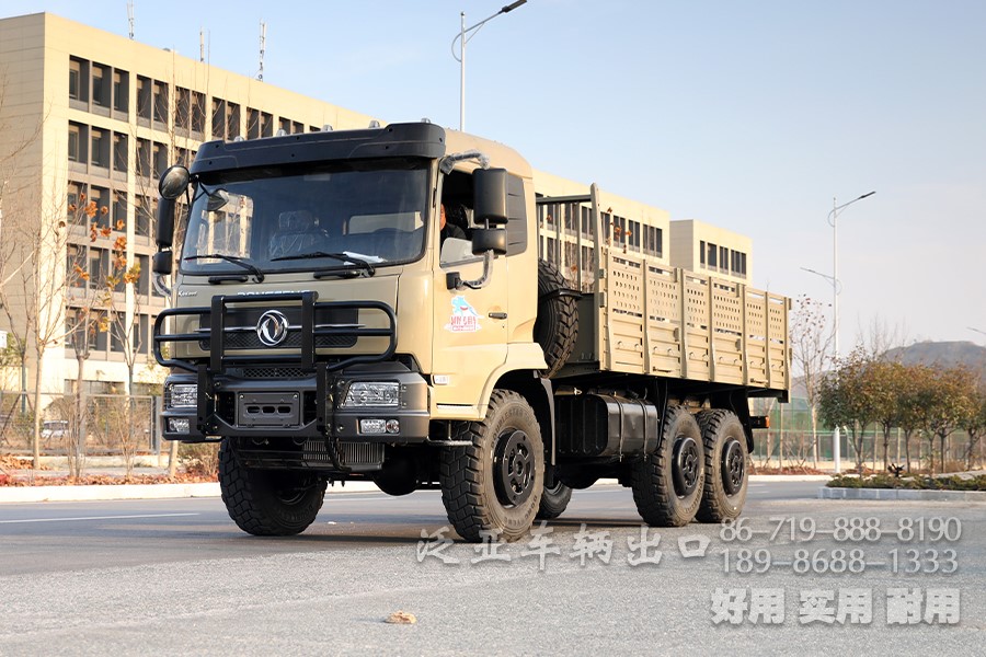 东风六驱平头大马力越野卡车_东风210马力手动八档越野载货车_东风6x6大载重力越野运输车