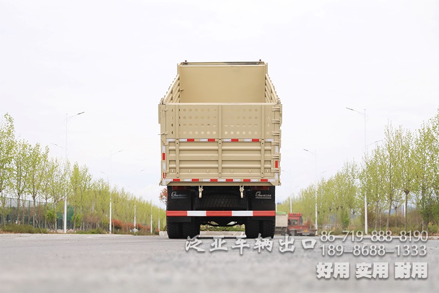 全驱自卸车，三桥自卸车，东风自卸车，东风六驱，后八轮自卸车，东风6×6，东风越野卡车，六驱自卸车，东风后八轮，后八轮卡车，全驱后八轮