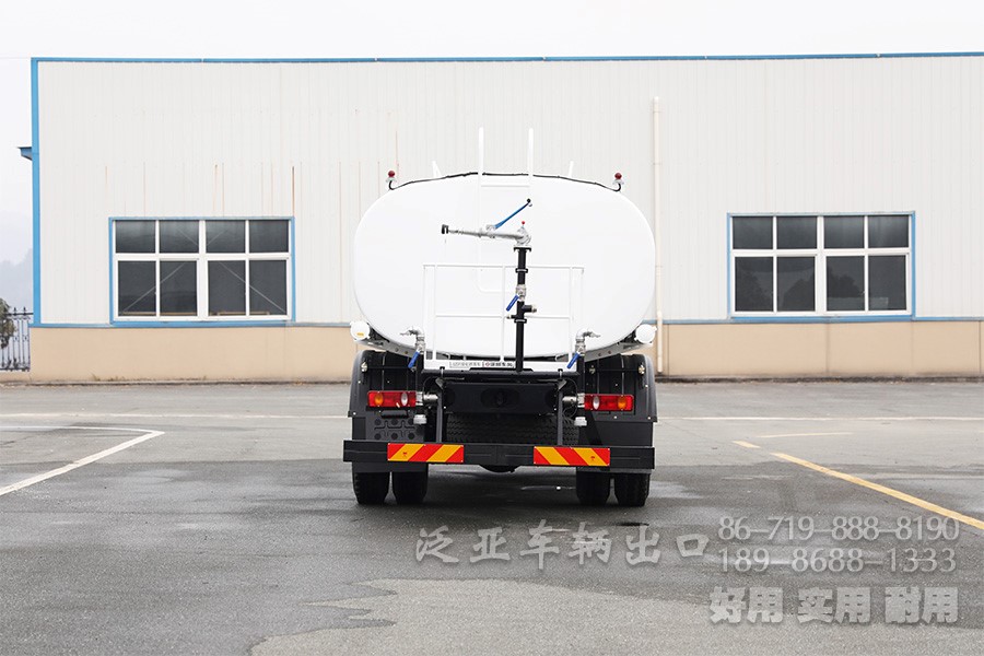 消防运水车，10方喷洒车，东风消防车，4*2水罐车，国三喷洒车，环卫绿化车，绿化喷洒车