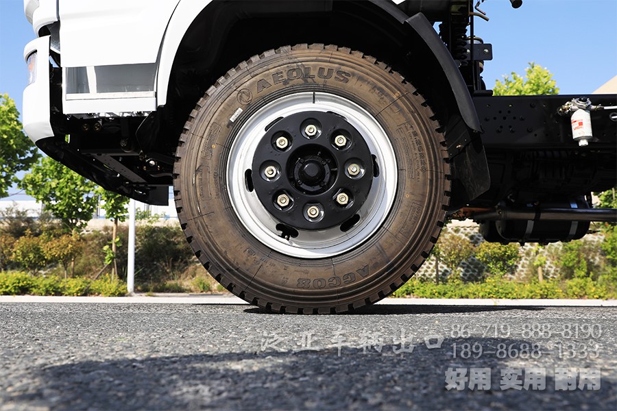 东风4x2，吸污车8档专用车底盘，多功能特种车底盘，底盘改装厂家