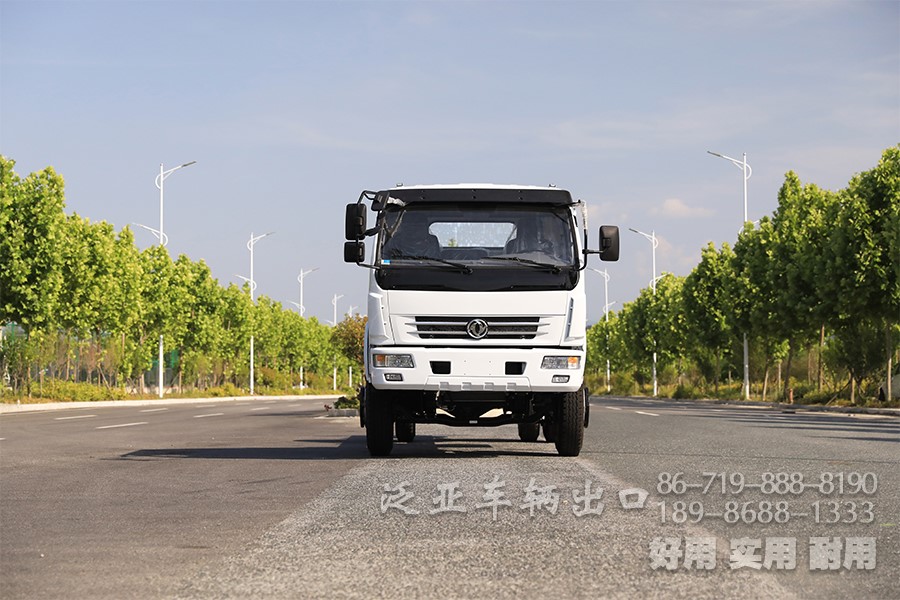 东风4x2，吸污车8档专用车底盘，多功能特种车底盘，底盘改装厂家