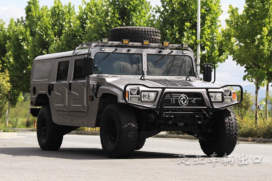 <strong>懂不懂？ 这才是硬派越野</strong>